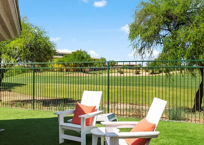 2br Kierland Commons Cozysuites By The Golf Course Apartment Scottsdale